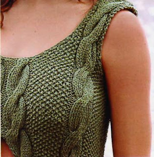 Blusa abierta con trenzas